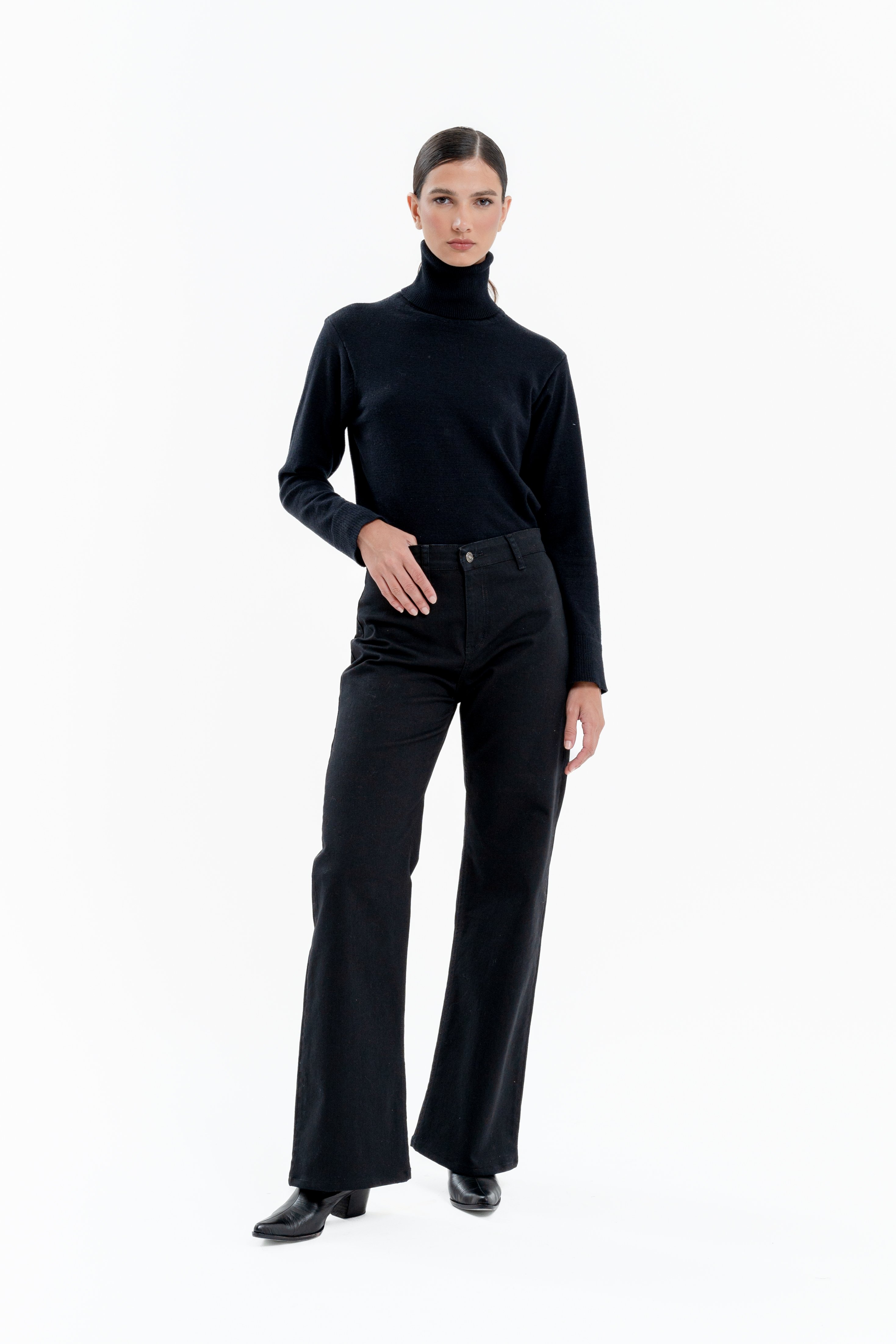 JEAN SUPER RECTO BLACK